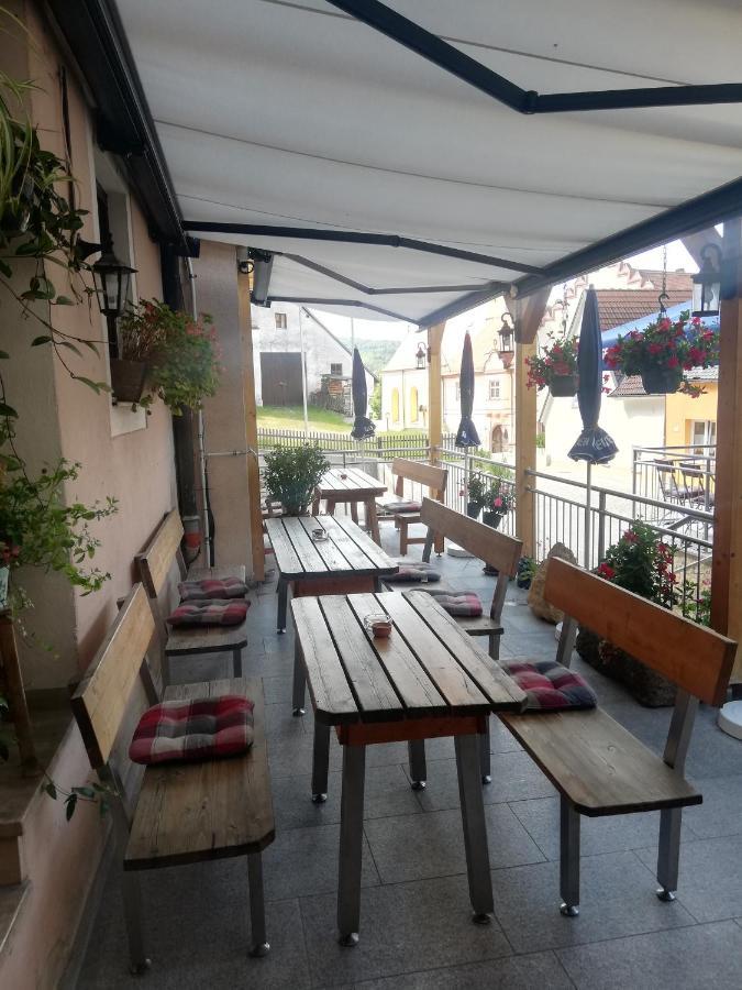 Gasthaus Felsenwastl Essing Exterior foto